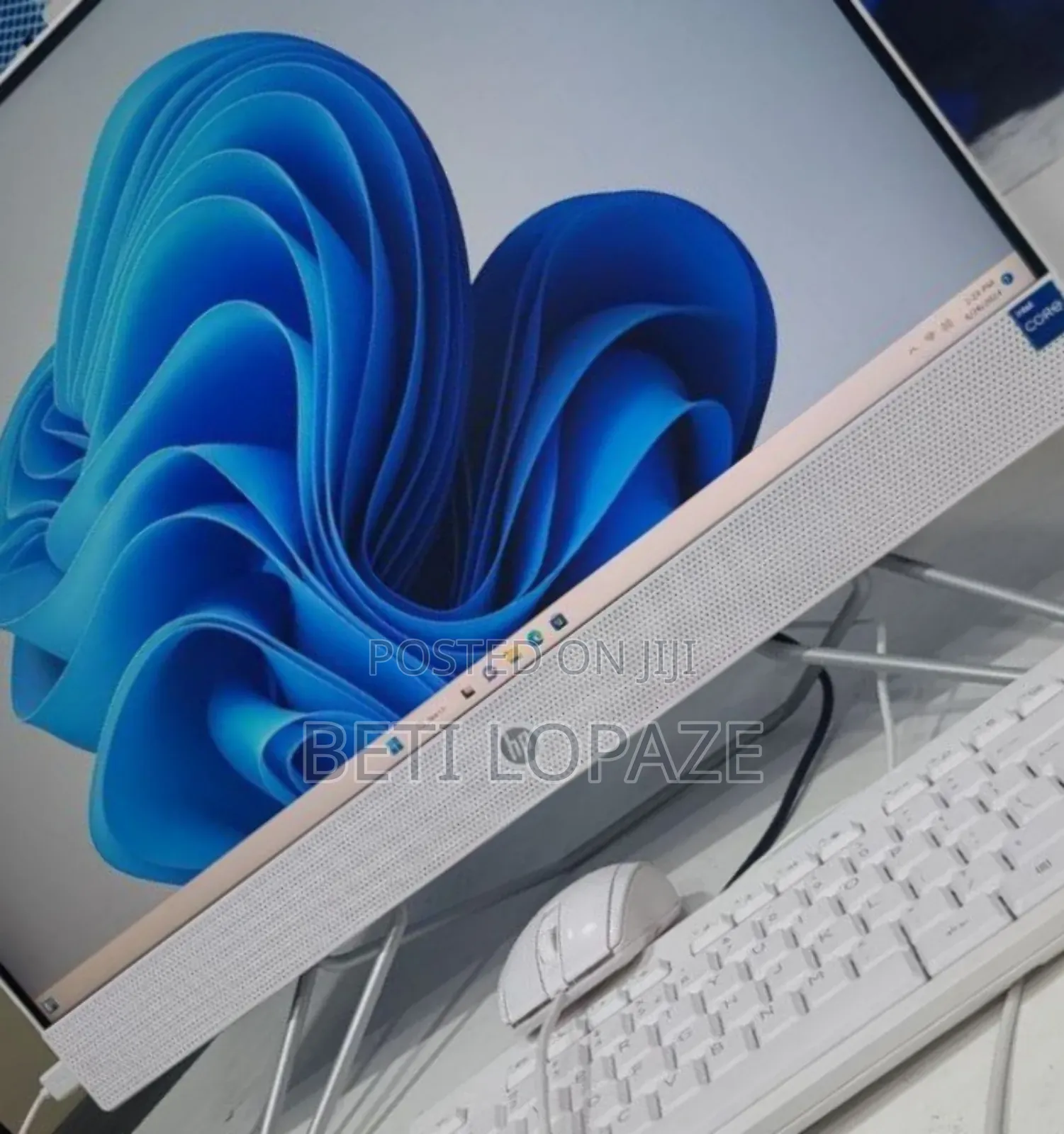 New HP 200 G4 22 All-in-One 8GB Intel Core I5 SSD 512GB