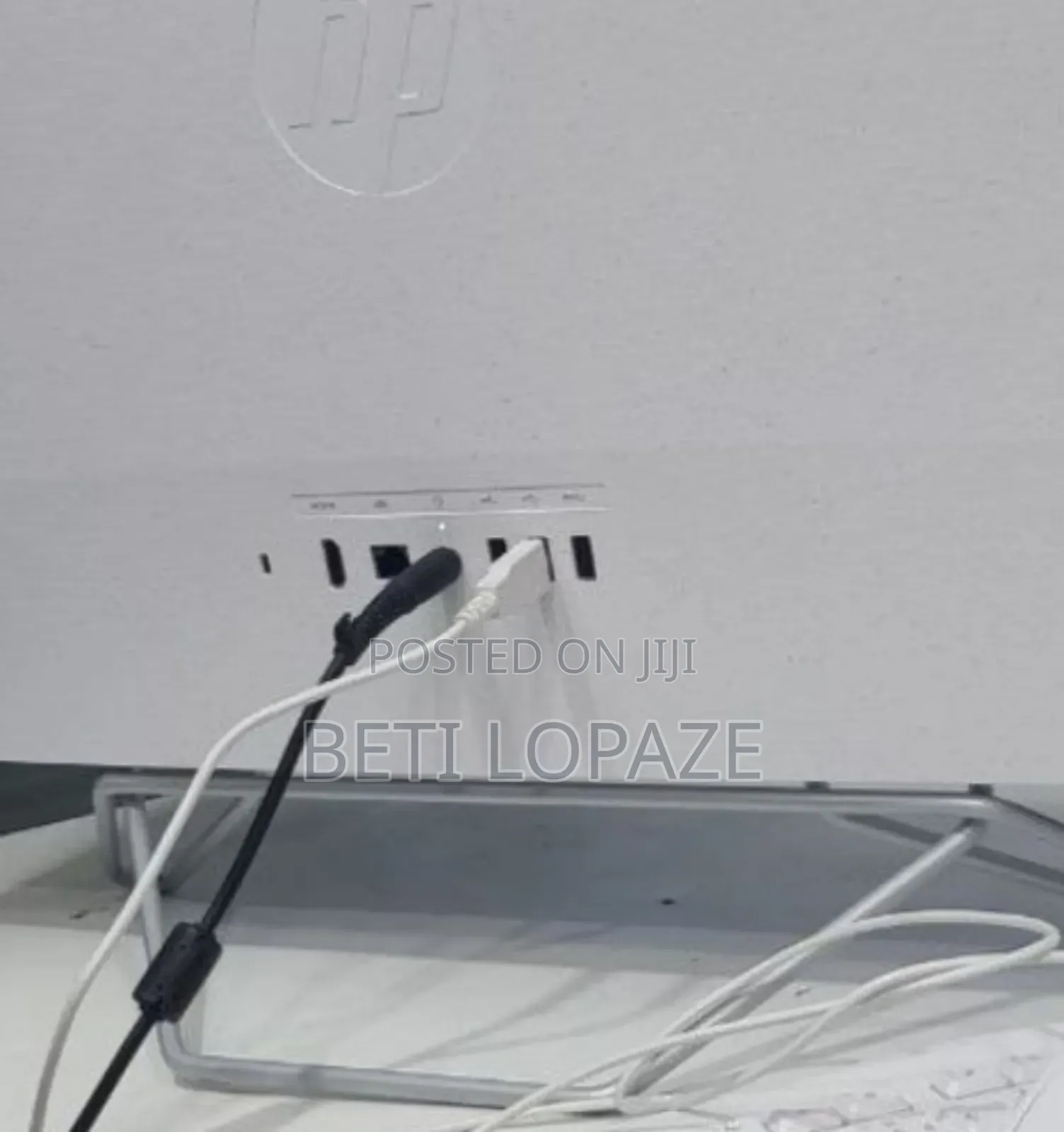 New HP 200 G4 22 All-in-One 8GB Intel Core I5 SSD 512GB