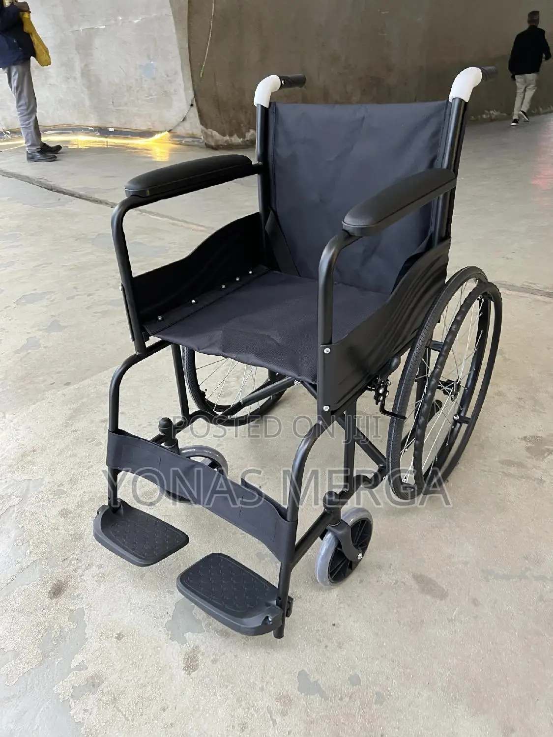 Folding Wheelchair\\Rust-Proof Corrosion-Resistant×Wilcher