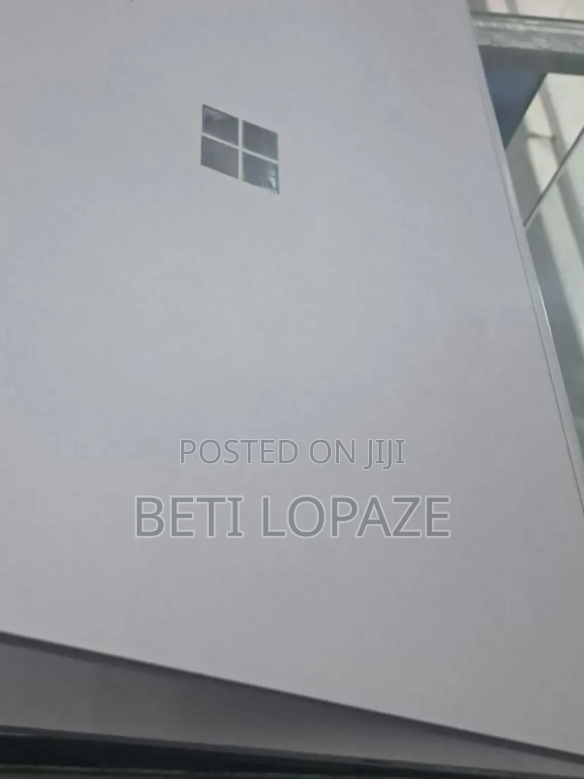 New Laptop Microsoft Surface 16GB Intel Core I7 SSD 256GB