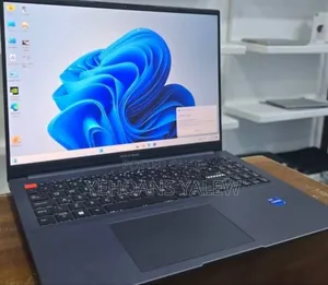 New Laptop Asus Vivobook 16 20GB Intel Core I7 SSD 512GB