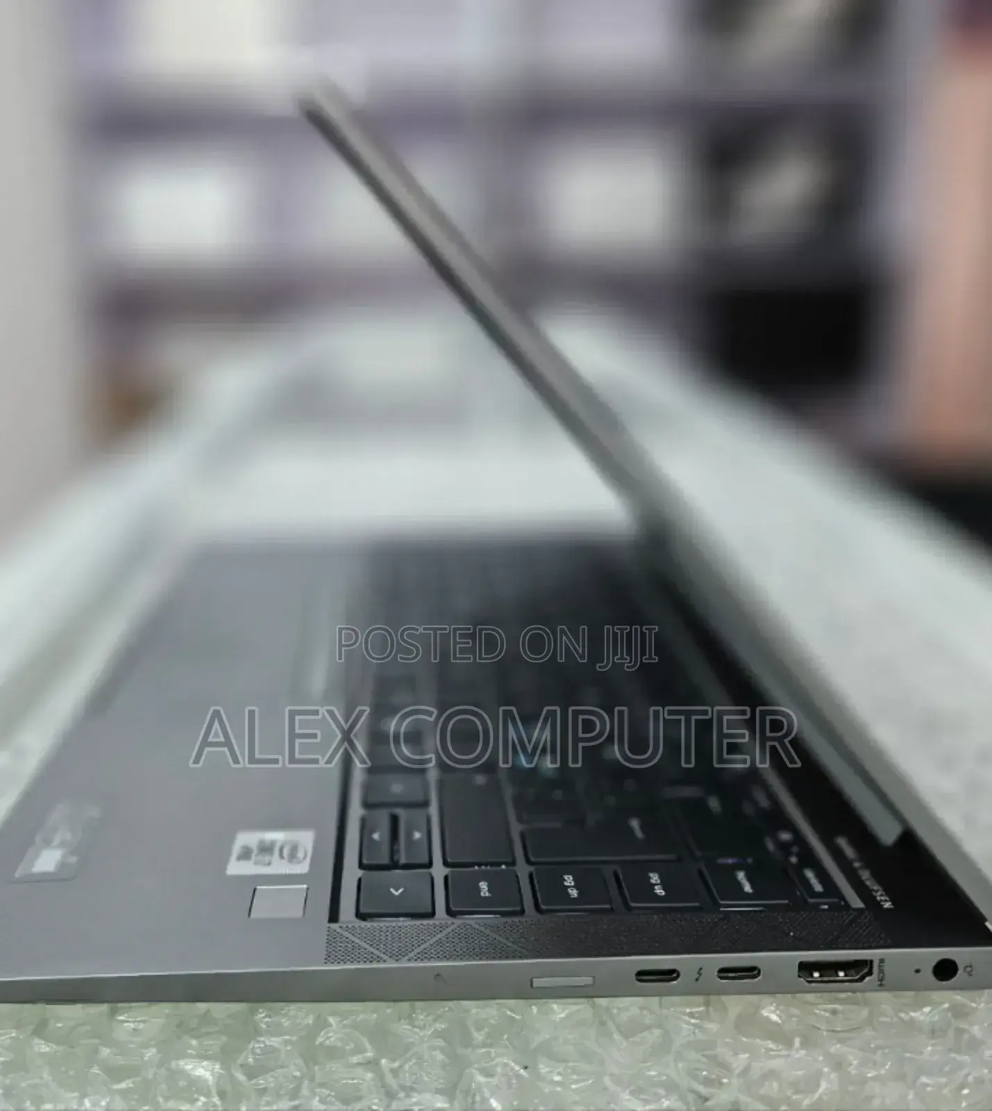 New Laptop HP Zbook Studio G7 32GB Intel Core I7 SSD 1T