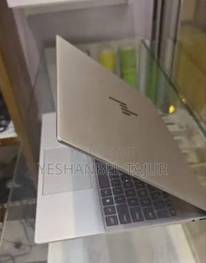 New Laptop HP Pavilion 14 16GB Intel Core I7 SSD 1T