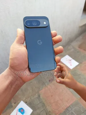 Photo - New Google Pixel 9 128 GB Black