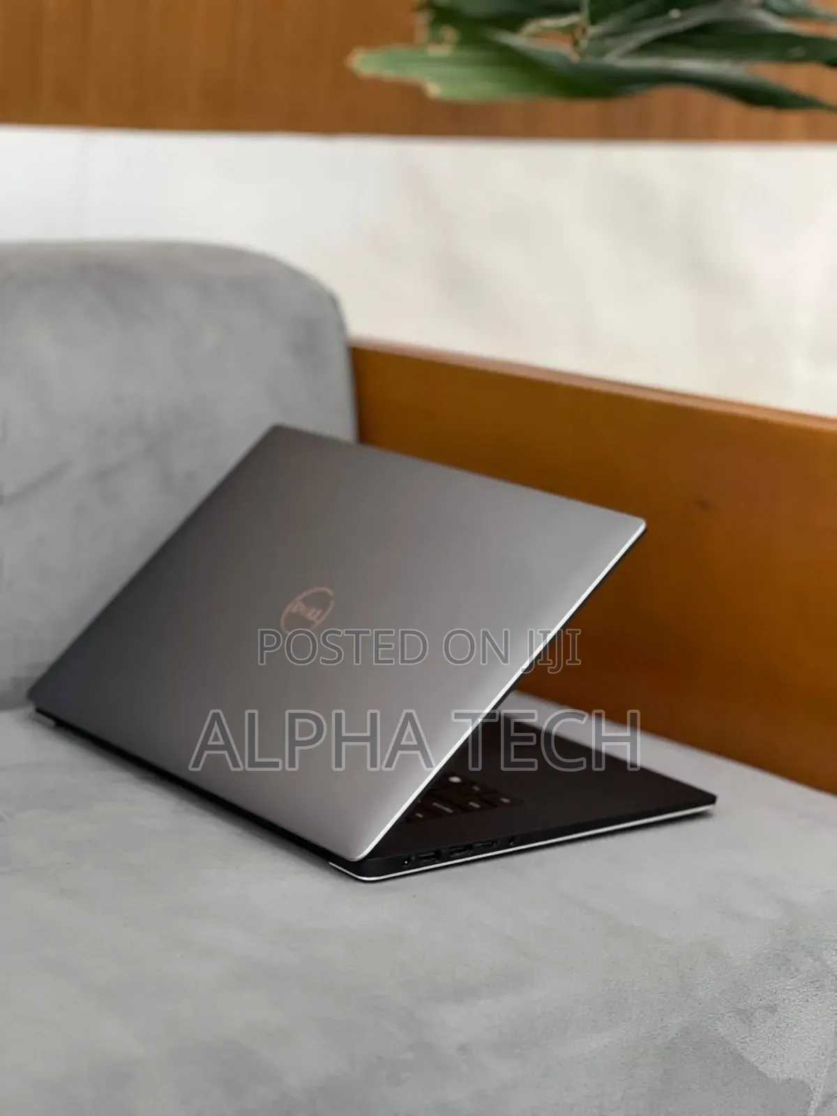 New Laptop Dell Precision 5540 16GB Intel Core I5 SSD 512GB