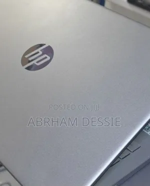 New Laptop HP 8GB Intel Core I7 SSD 1T