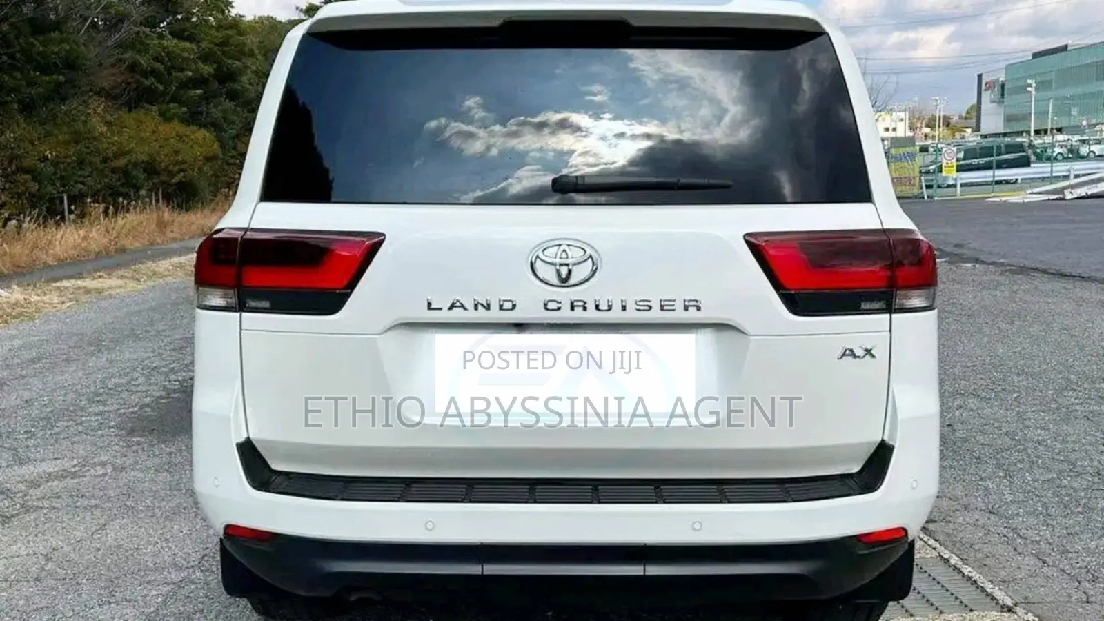 Toyota Lc300 for Rent