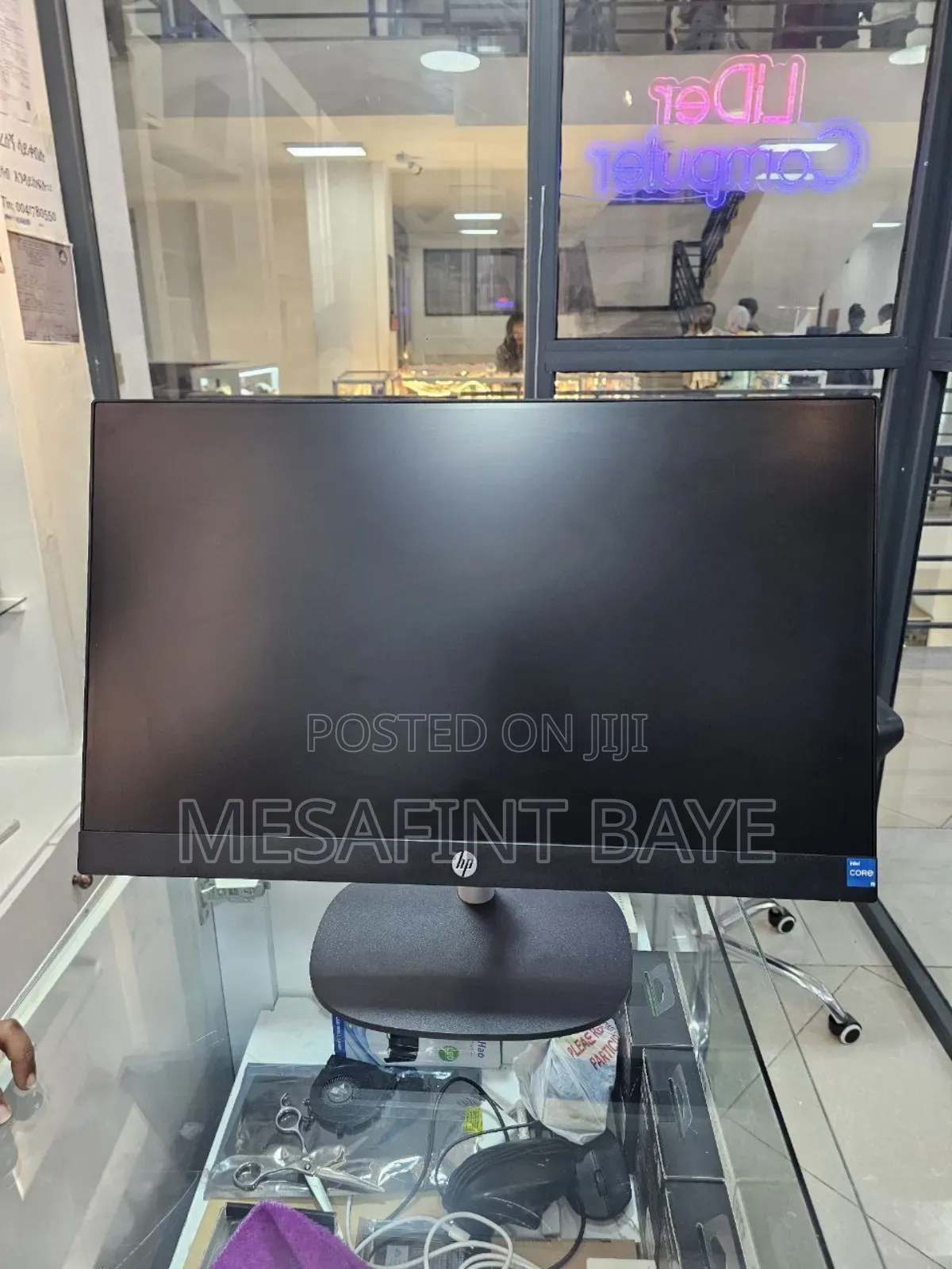 New Desktop Computer HP AiO 24 8GB Intel Core I5 SSD 512GB