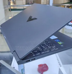 New Laptop HP Victus 15 16GB Intel Core I7 SSD 512GB