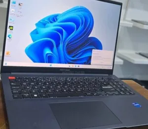 New Laptop Asus VivoBook Pro 17 N705UN 20GB Intel Core I7 SSD 512GB