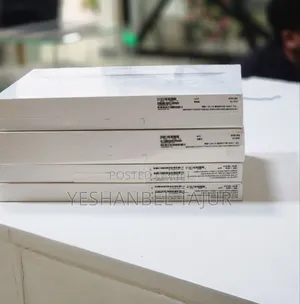 Photo - New Laptop Samsung Galaxy Book 2 16GB SSD 128GB