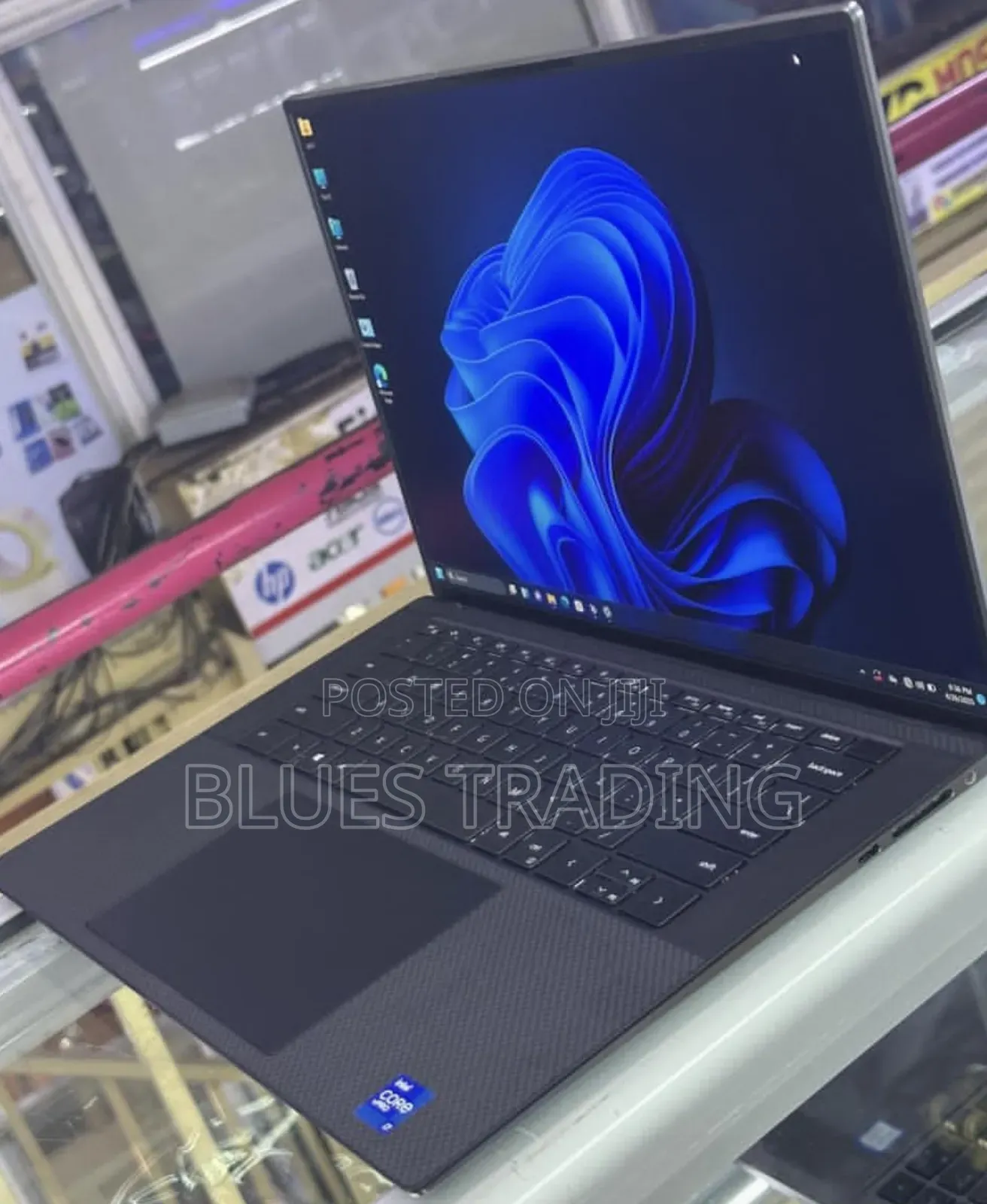 New Laptop Dell Precision 5540 16GB Intel SSD 512GB