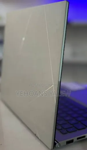 New Laptop Asus 16GB Intel Core I7 SSD 512GB