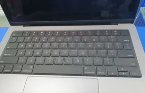 New Laptop Apple MacBook Pro M1 32GB Intel Core I7 SSD 2T