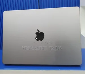 New Laptop Apple MacBook Pro M1 32GB Intel Core I7 SSD 2T