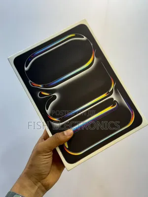 Photo - New Apple iPad Pro 11 (2024) 256 GB Black