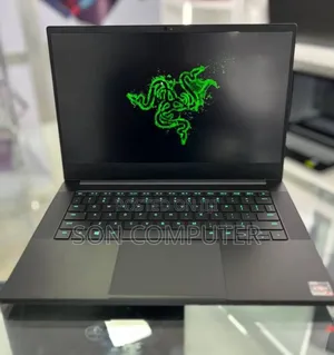 New Laptop Razer Blade 16GB AMD Ryzen 9 SSD 1T