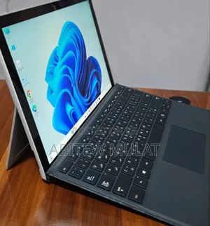 New Laptop Microsoft Surface Pro 7 8GB Intel Core I5 SSD 128GB