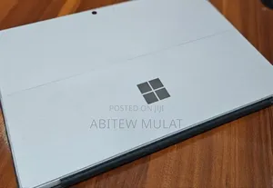 New Laptop Microsoft Surface Pro 7 8GB Intel Core I5 SSD 128GB