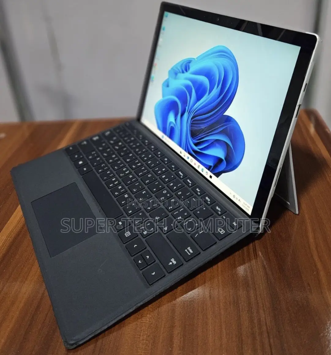 New Laptop Microsoft Surface Pro 7 8GB Intel Core I5 SSD 128GB