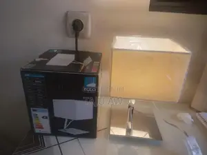 Photo - Table/Bed Led Lamp