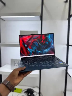 New Laptop Lenovo 16GB Intel Core I7 SSD 512GB