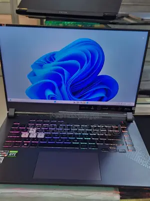 New Laptop Asus ROG Strix G15 16GB AMD Ryzen 9 SSD 1T