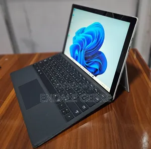 New Laptop Microsoft Surface Pro 7 8GB Intel Core I5 SSD 256GB