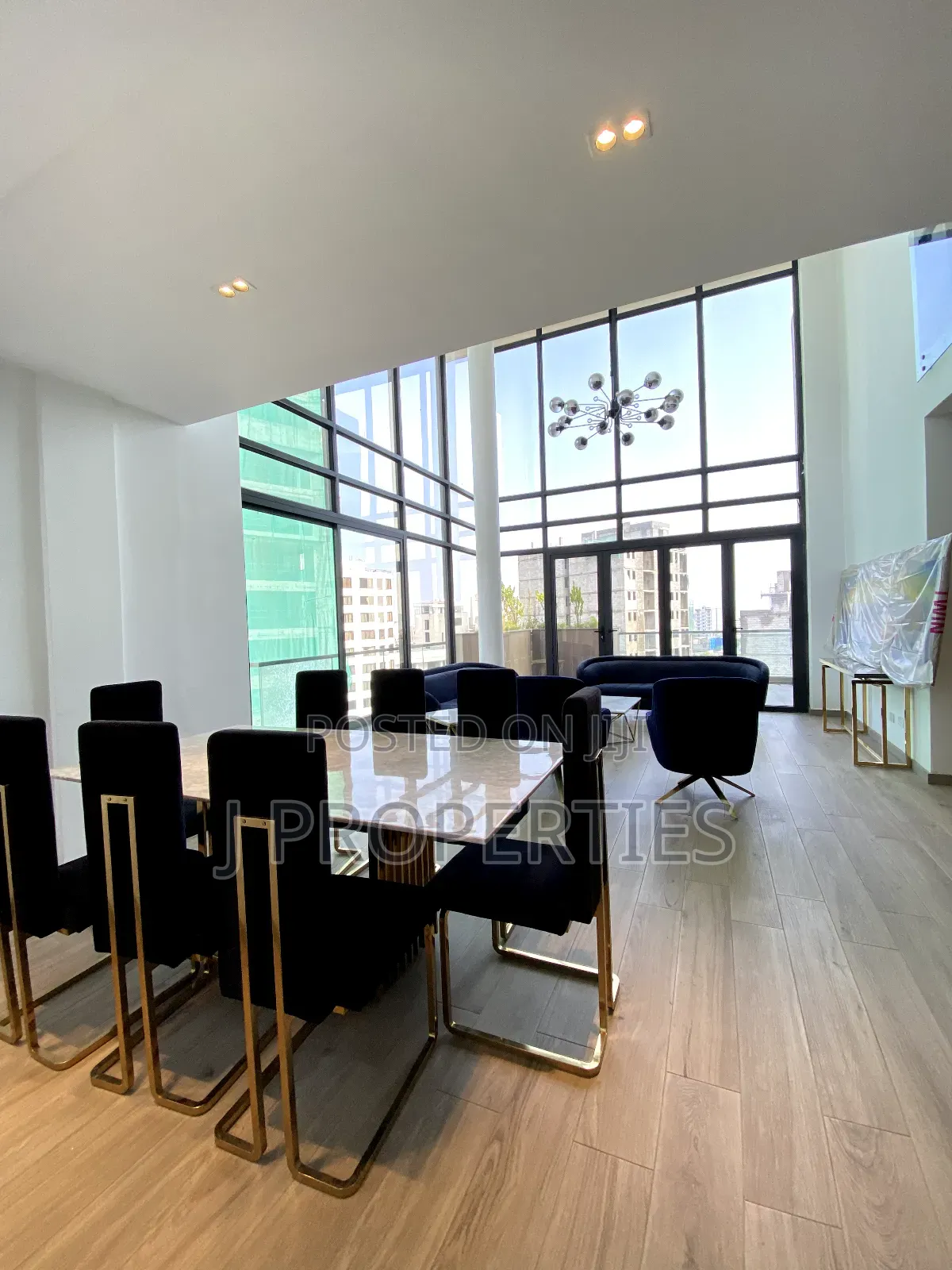 4bdrm Penthouse in Bole for rent