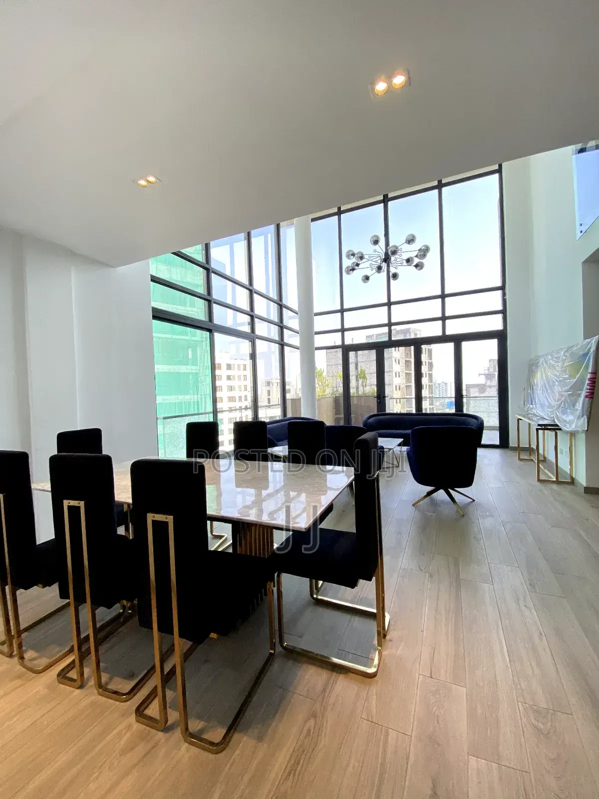 4bdrm Penthouse in Bole for rent