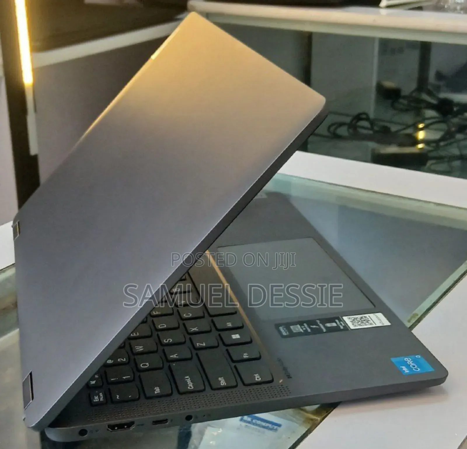 New Laptop Lenovo Flex 5 8GB Intel Core I3 SSD 256GB