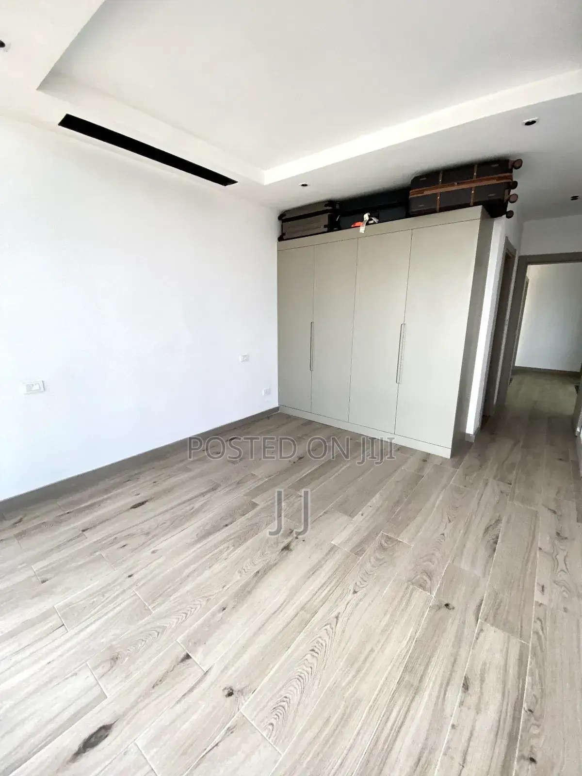 4bdrm Penthouse in Bole for rent