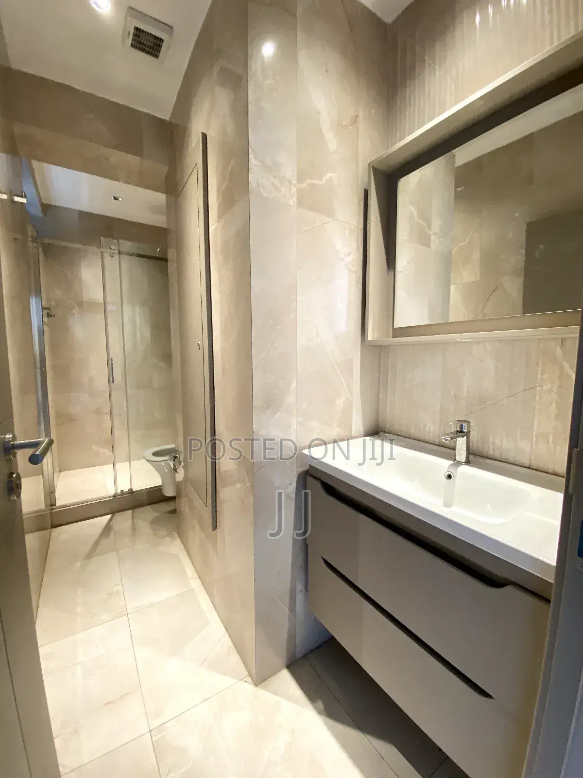4bdrm Penthouse in Bole for rent
