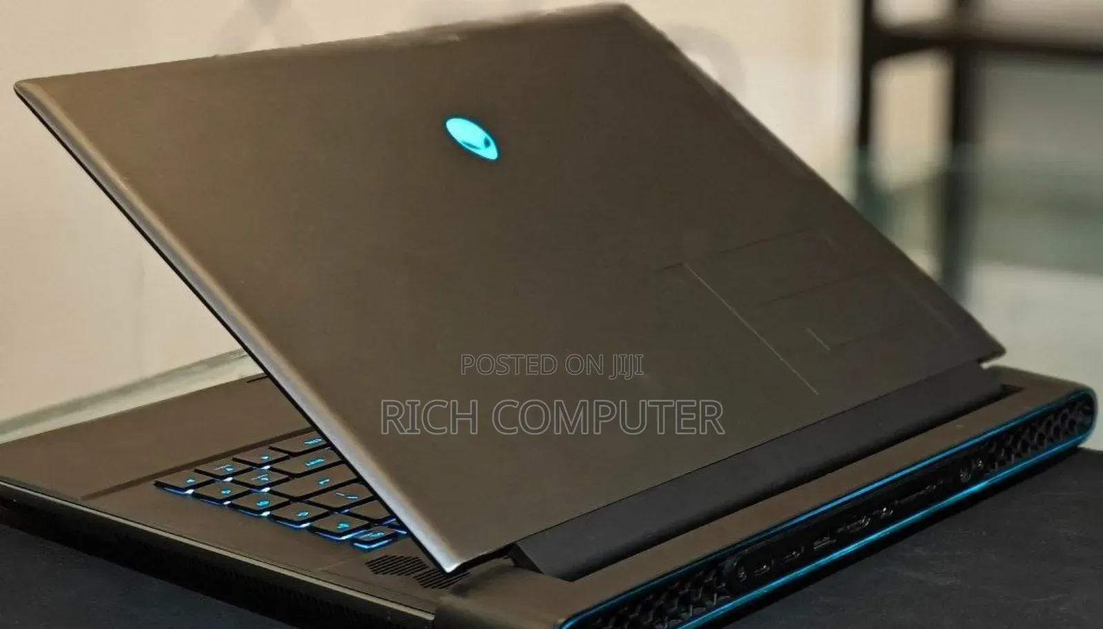 New Laptop Alienware M15 R3 32GB Intel Core I9 SSD 16 GB