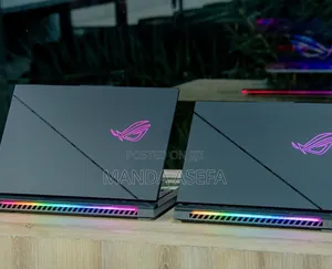 New Laptop Asus ROG Strix SKT T1 Hero Edition 32GB Intel Core I9 SSD 2T