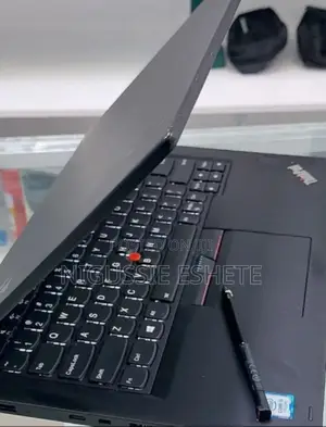 New Laptop Lenovo ThinkPad Yoga 370 16GB Intel Core I5 SSD 500GB