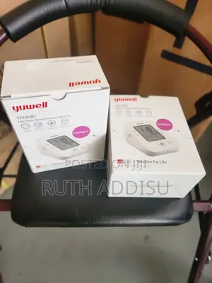 Photo - Digital Blood Pressuer Monitor可是medical Bp Monitor Digit