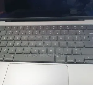 Photo - New Laptop Apple MacBook 2011 32GB Apple M1 Pro SSD 1T