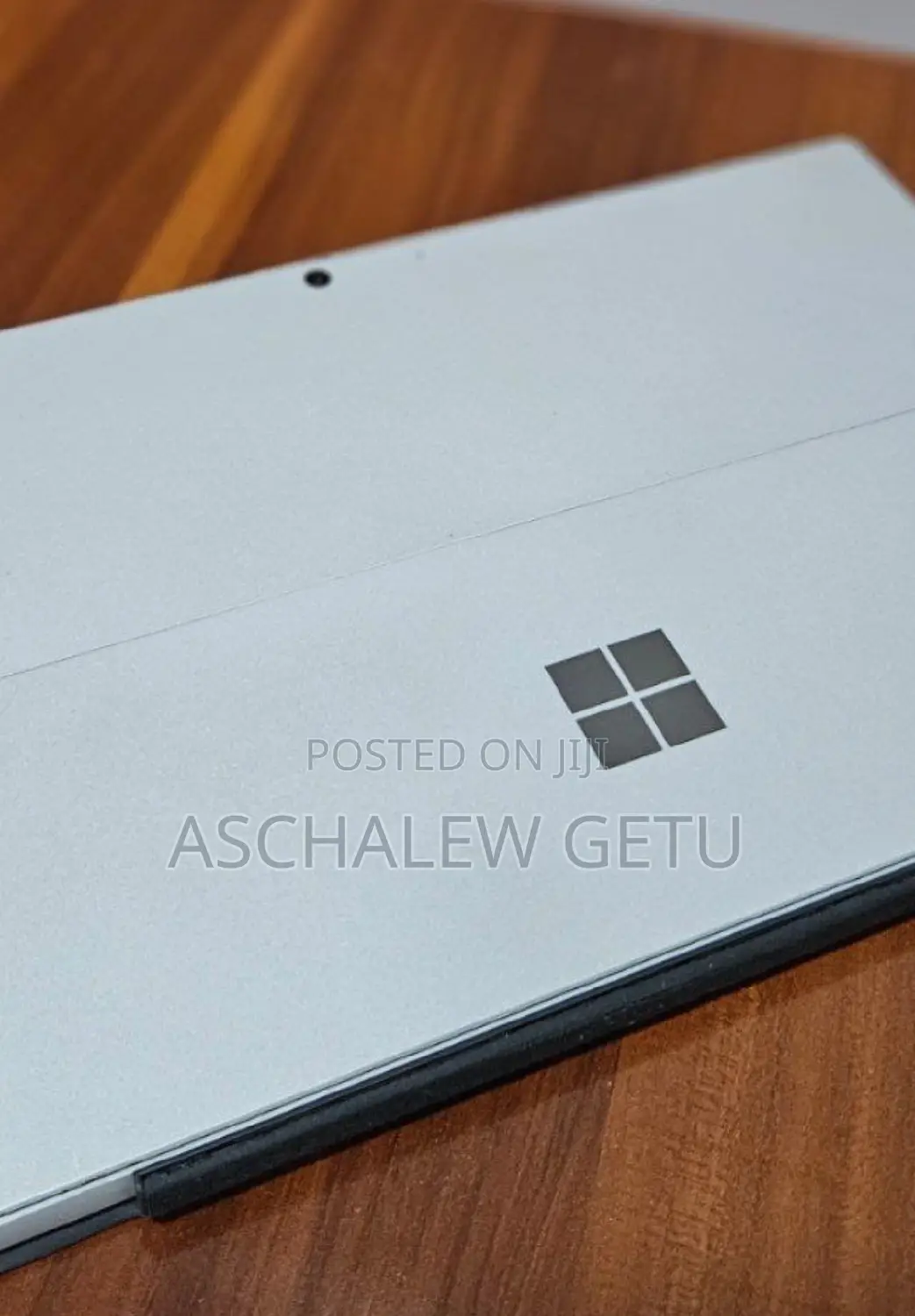 New Laptop Microsoft Surface 8GB Intel Core I5 SSD 128GB
