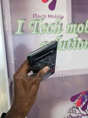 New Samsung Galaxy S10 5G 512 GB Black