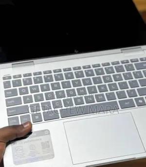 Photo - New Laptop HP Envy X2 16GB Intel Core I7 SSD 1T