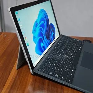 New Laptop Microsoft Surface 8GB SSD 128GB