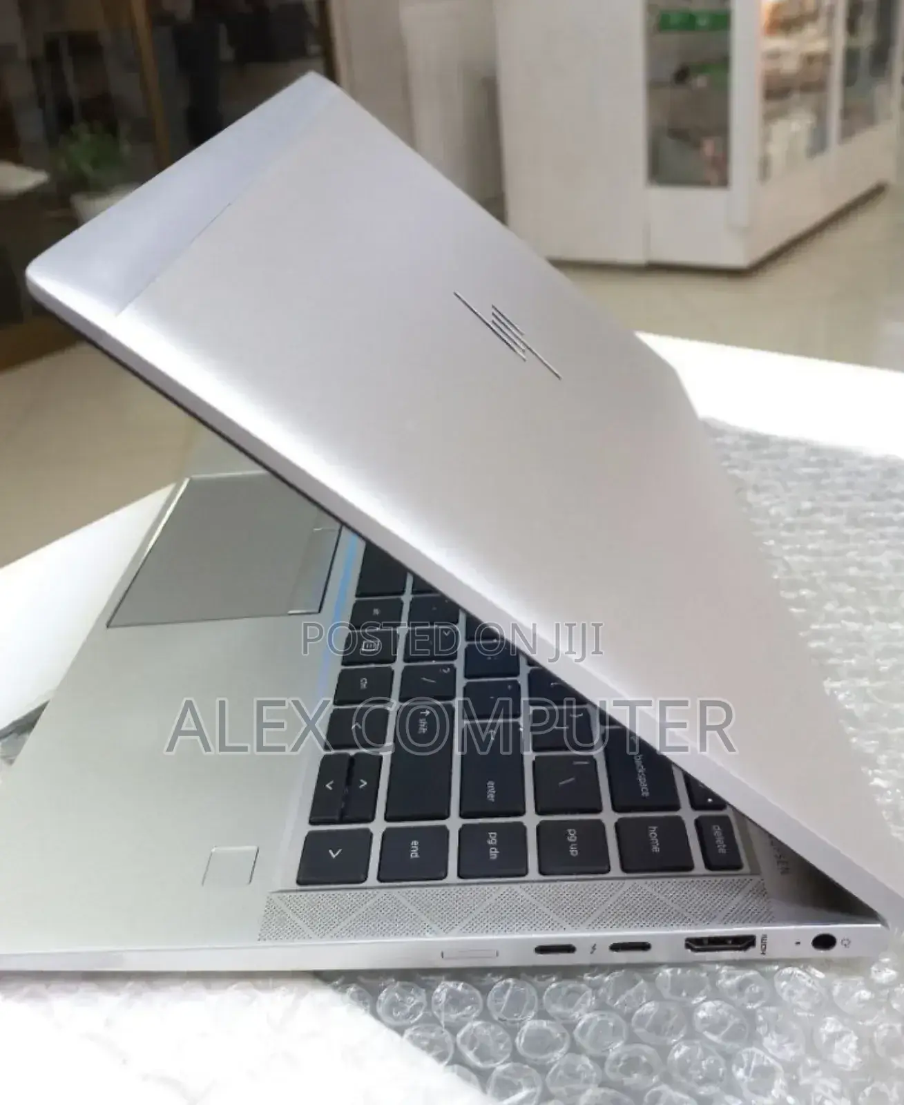 New Laptop HP EliteBook 840 G8 16GB Intel Core I7 SSD 512GB