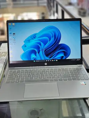 New Laptop HP Stream Notebook 16GB Intel Core I5 SSD 512GB