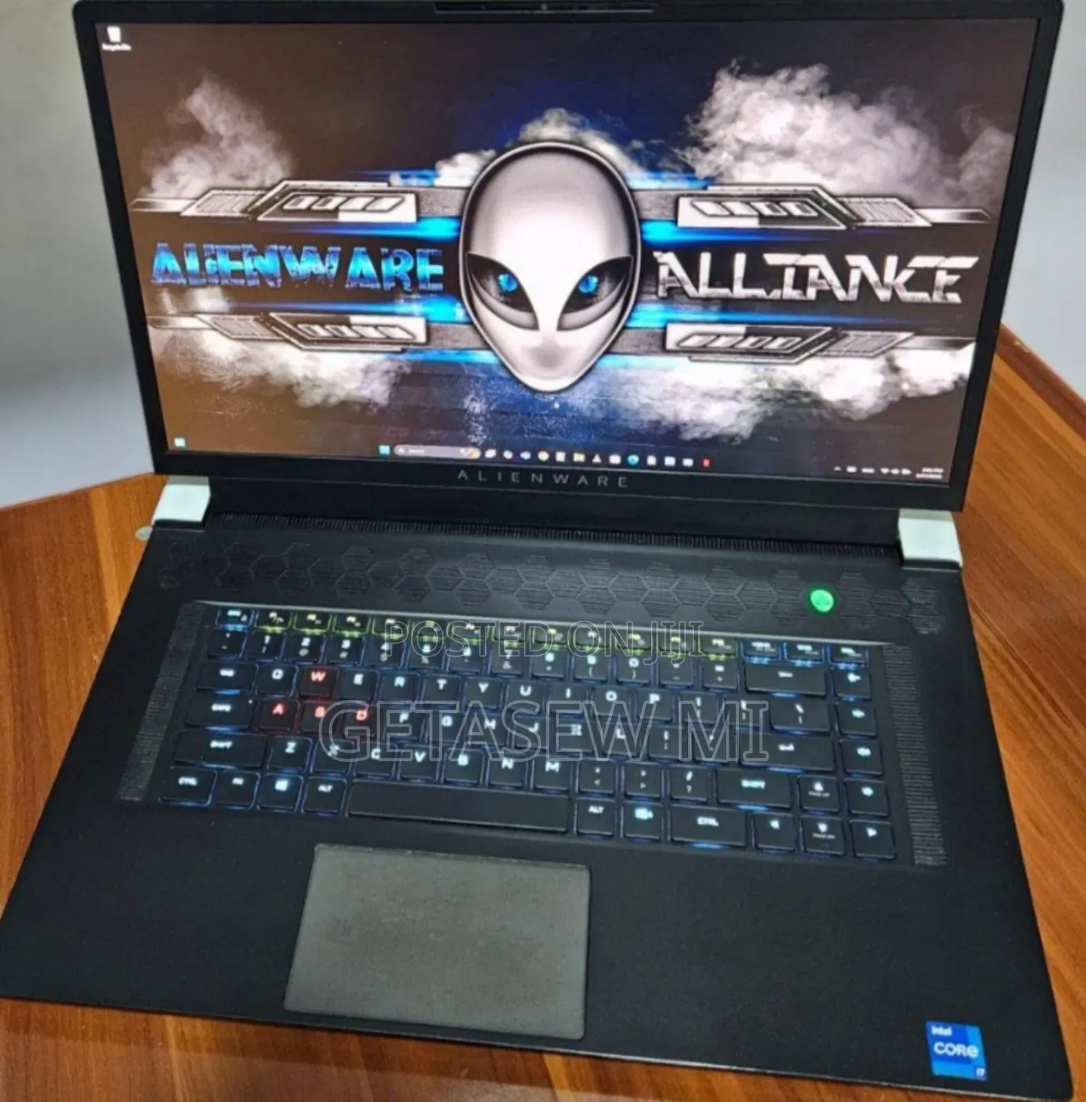 New Laptop Alienware M17x R2 16GB Intel Core I7 SSD 512GB