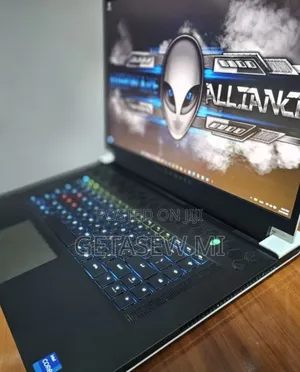 New Laptop Alienware M17x R2 16GB Intel Core I7 SSD 512GB