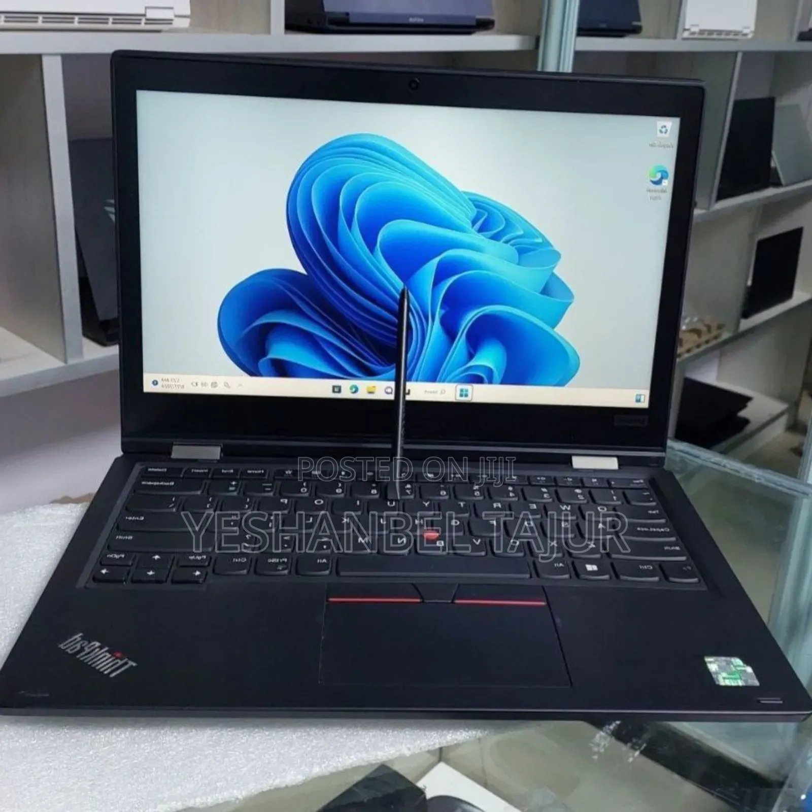 New Laptop Lenovo ThinkPad Yoga 8GB Intel Core I5 SSD 512GB