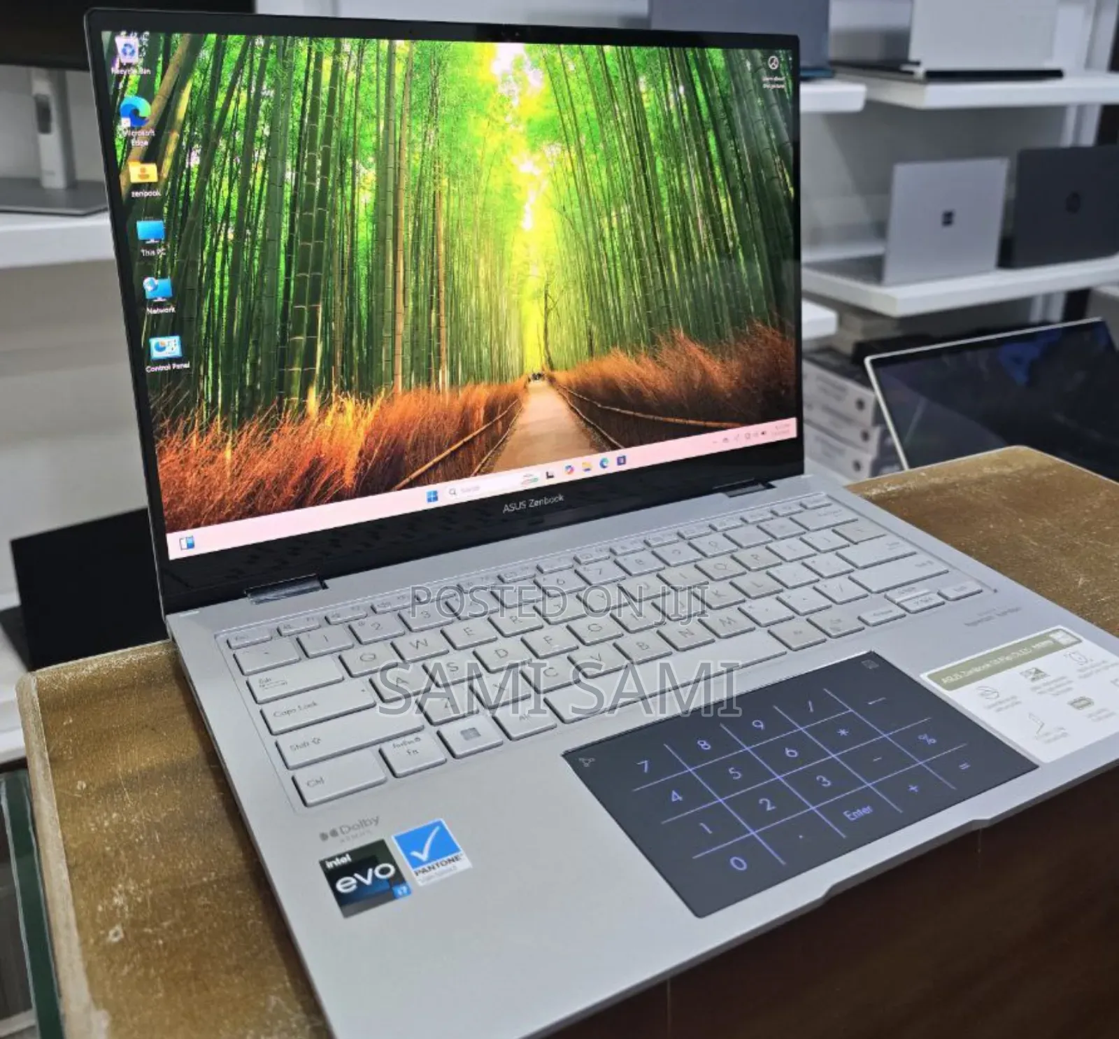 New Laptop Asus ZenBook UX510UW 16GB Intel Core I7 SSD 512GB