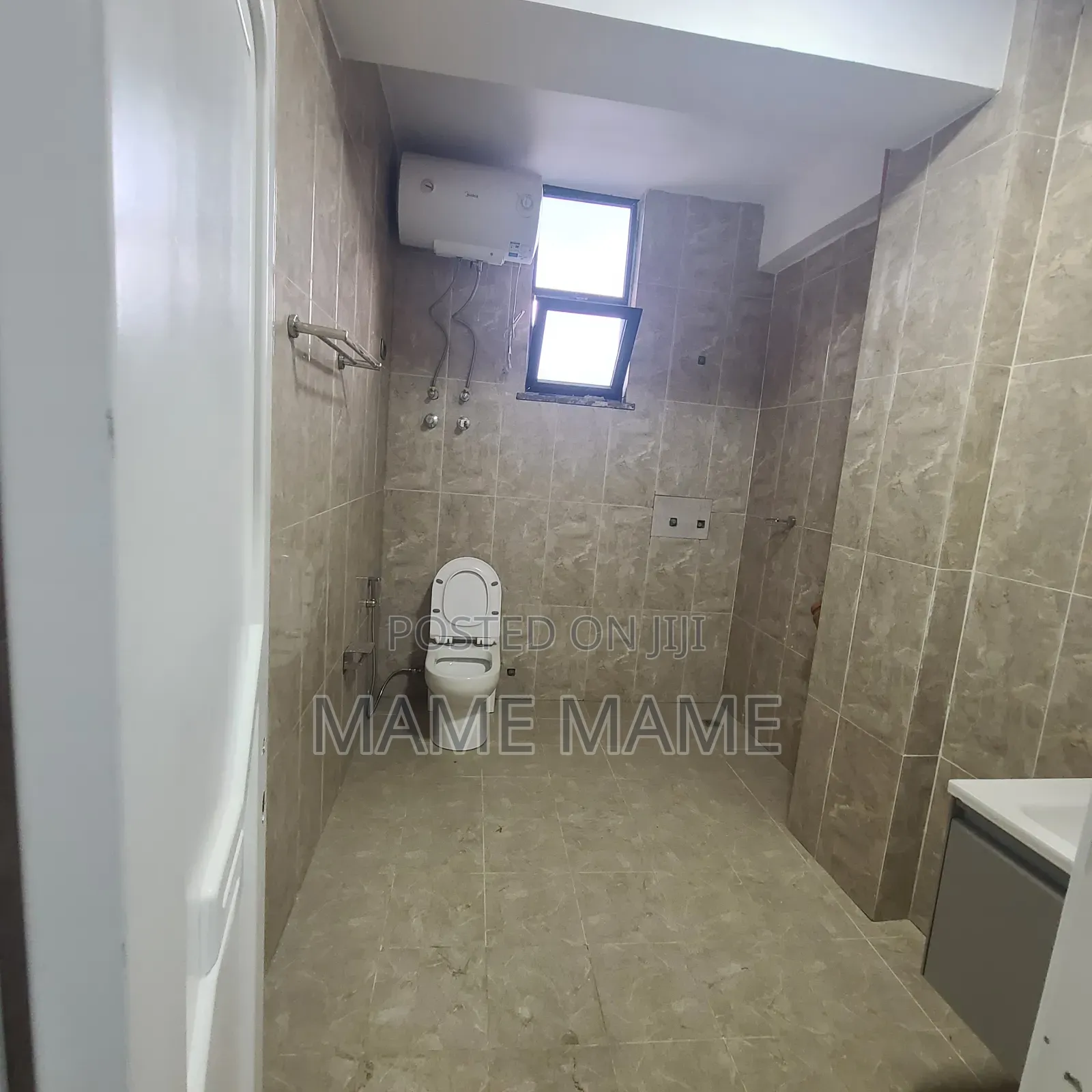 3bdrm Apartment in Addis Abeba, Bole for rent
