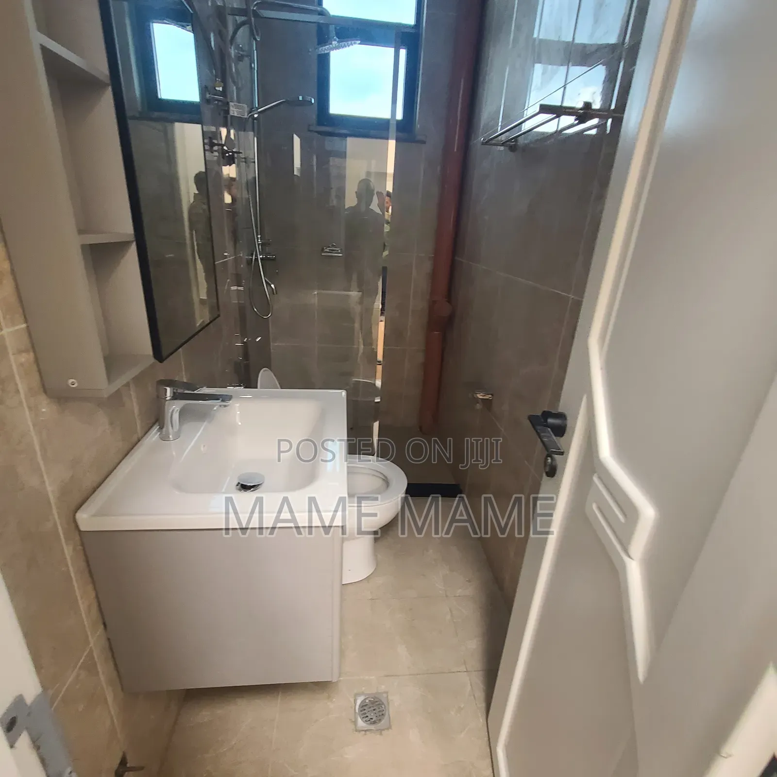 3bdrm Apartment in Addis Abeba, Bole for rent